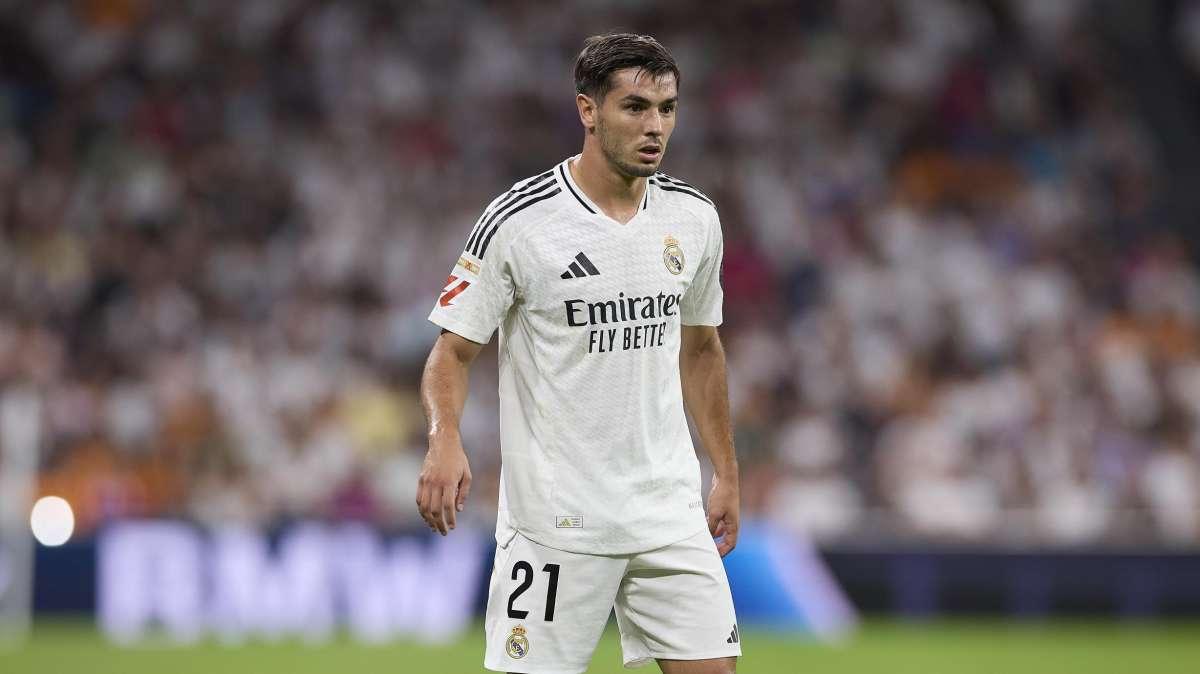El Real Madrid toma una decisión inesperada con Brahim tras semanas en el banquillo