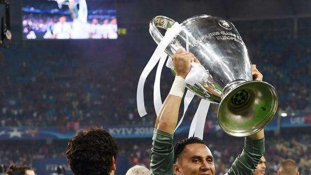 La salida de Keylor Navas se atranca y podría quedarse en el Real Madrid