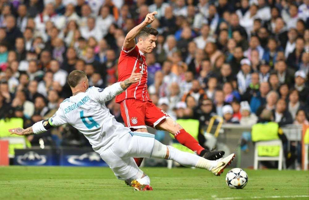 Lewandowski reconoce que Ramos y Cristiano le pidieron que firmase por el Madrid
