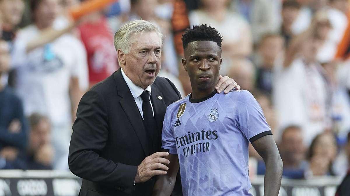 Ancelotti cambia los planes con Vinicius... ¡por culpa de Mbappé!