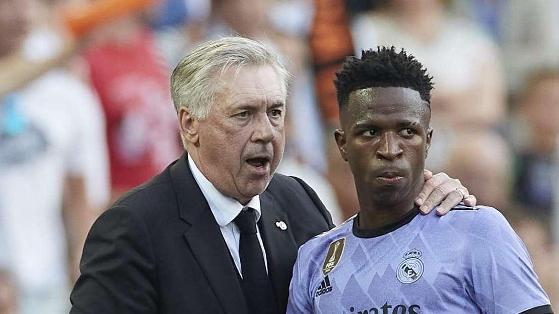 Ancelotti explica dónde prefiere poner a Vinicius y 'advierte' a Mbappé