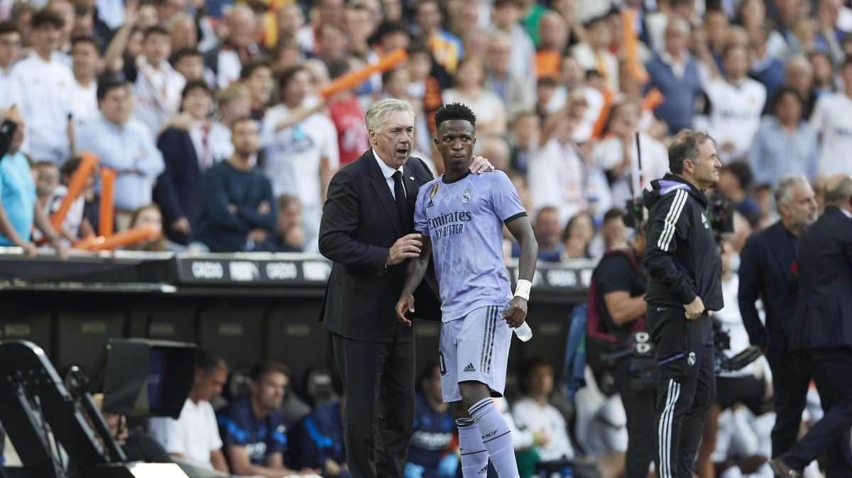 El consejo de una estrella al Real Madrid por Vinicius: "Esa debe ser la reacción"