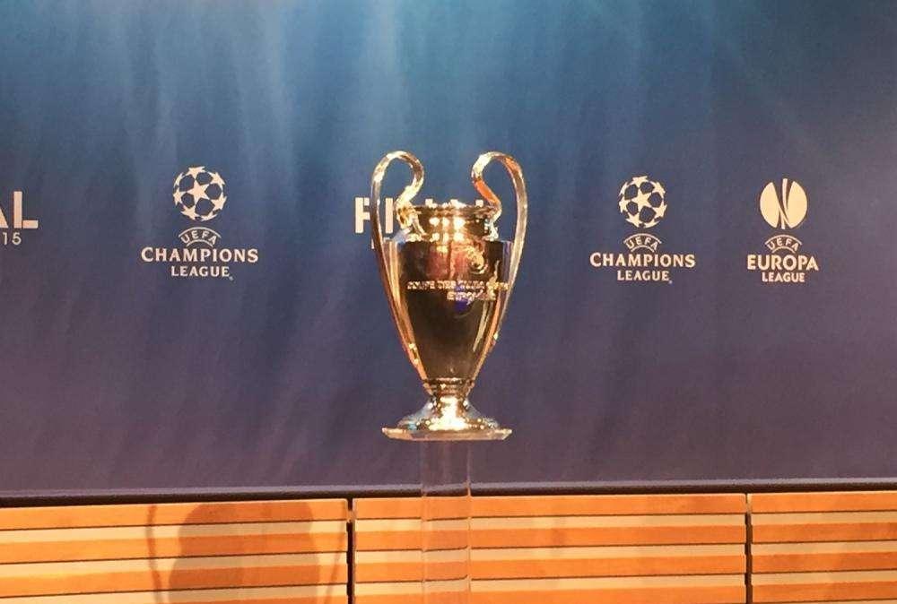 Suker: "El Liverpool tiene sus armas, pero si el Madrid sale a ganar tendrá un trofeo más"