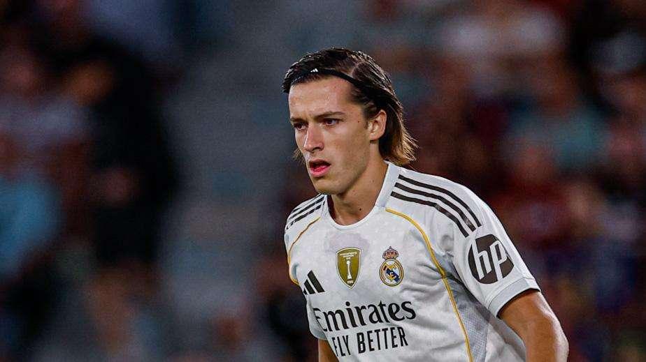 Xabi sentencia a Alaba: suplente y por detrás de Carreras como central
