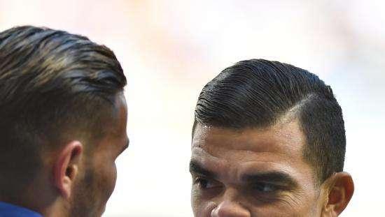 La renovación de Pepe, en punto muerto: el portugués se mantiene firme