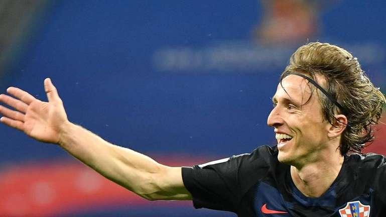 Modric es decisivo con Croacia e Iker Bravo se luce con España sub-19