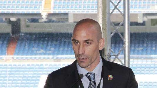 Rubiales explica la destitución de Robert Moreno y la vuelta de Luis Enrique