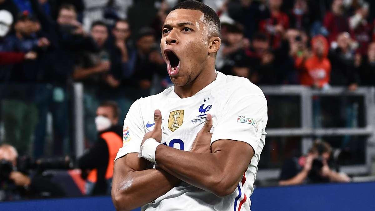 Mbappé organizó la semana pasada visitas a urbanizaciones en Madrid