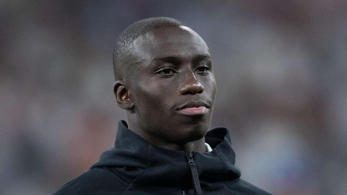 Desvelan los clubes interesados en el fichaje de Ferland Mendy