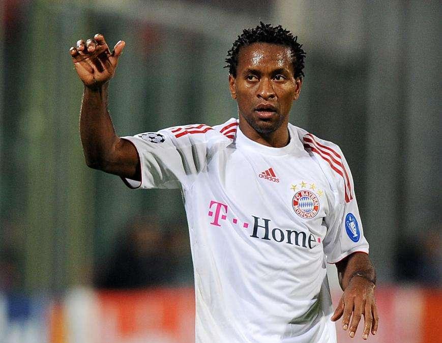 ¡OJO! El embrujo de este ex madridista con su afición: ¡43 años y le piden que no se retire!