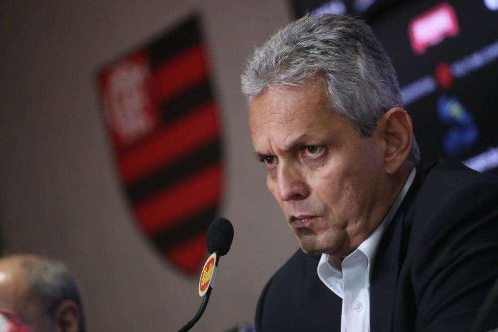 Reinaldo Rueda se rinde a Vinicius: "Ha mejorado muchísimo. Es más colectivo y ha calmado un poco la ansiedad"  