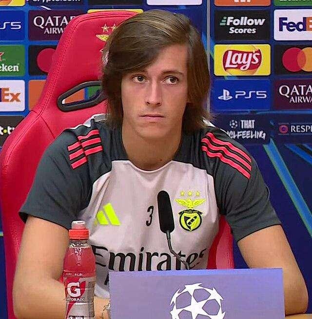 Carreras calienta su salida al Real Madrid y lanza un aviso al Benfica