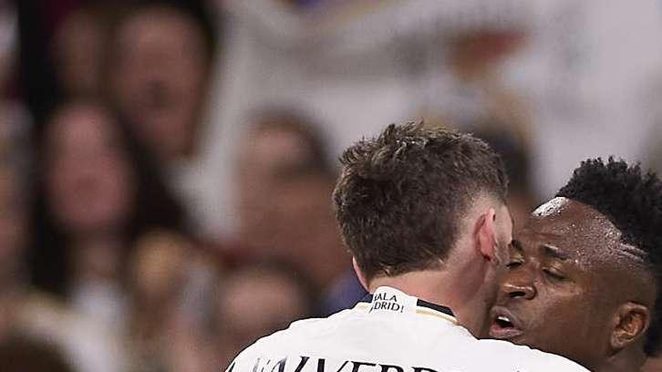 Valverde brilla con un golazo ante Vinicius en Brasil