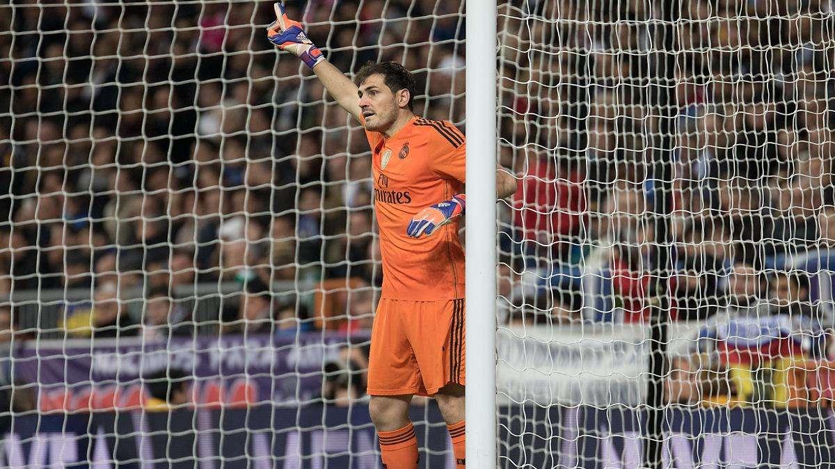 Casillas: "¿Volver al Madrid? Nunca cerraré la puerta"
