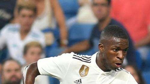 Carvajal sobre Vinícius: "Es muy bueno, pero hay que tenerlo todavía entre algodones. El club lo está haciendo muy bien"