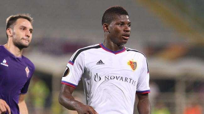 OFICIAL: Embolo ficha por el Schalke 