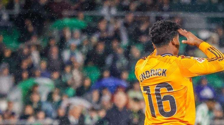 Se filtra la reacción de Endrick al enterarse del '9' de Gonzalo: inesperado