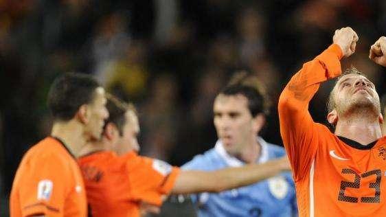 Van der Vaart revela el motivo por el que eligió fichar por el Betis antes que regresar al Ajax