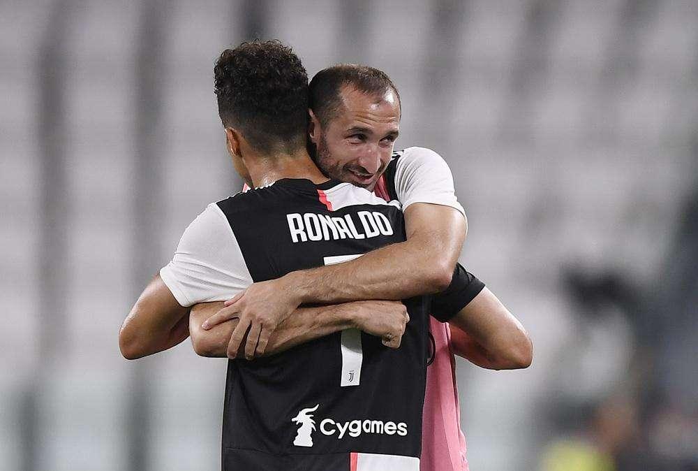 La Juventus responde a la posible salida de Cristiano y al culebrón Chiellini
