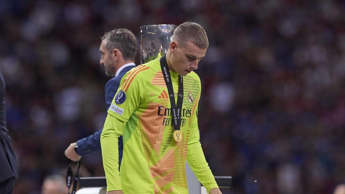 El futuro de Lunin en el Real Madrid se enquista: se acaba el tiempo
