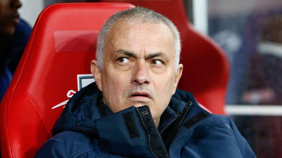 Fichajes | La Roma de Mourinho podría ofrecer 15 ‘kilos’ por un jugador del Barcelona