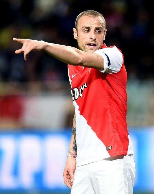 El West Ham apuesta por Berbatov