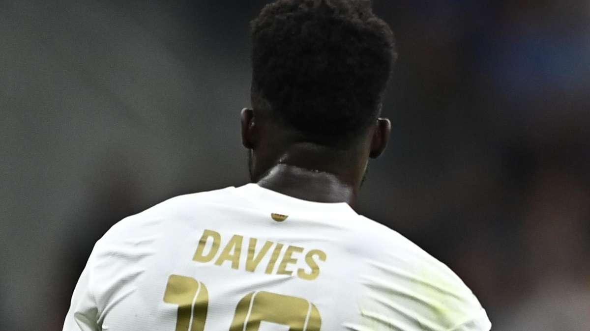 Mercado de fichajes en directo | El precio de Davies, bombazo en el Real Madrid...