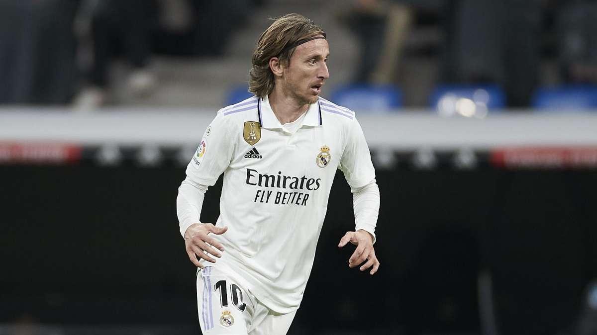 CONVOCATORIA | Álvaro Rodríguez repite en una lista sin Modric