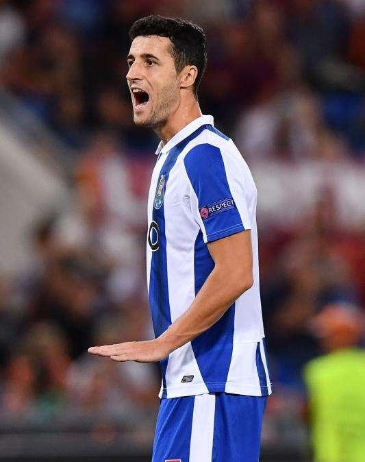 A Bola: El Oporto trabaja en la renovación de Marcano