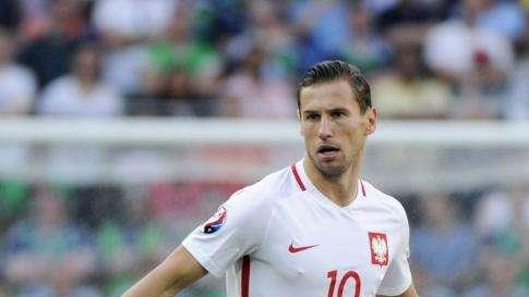 OFICIAL: Krychowiak firma por el PSG de Emery