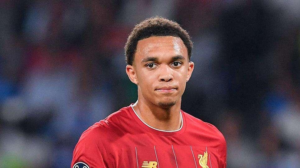 En Inglaterra aseguran que el Real Madrid piensa en Alexander-Arnold