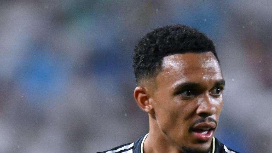 Los rumores crecen y el Real Madrid responde: ¿qué pasa con Arnold?