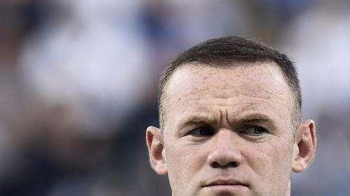 Rooney desaconseja al Manchester United el fichaje de Bale