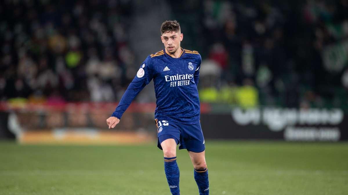 CAMBIO EN EL REAL MADRID | Valverde sustituye a Camavinga al descanso