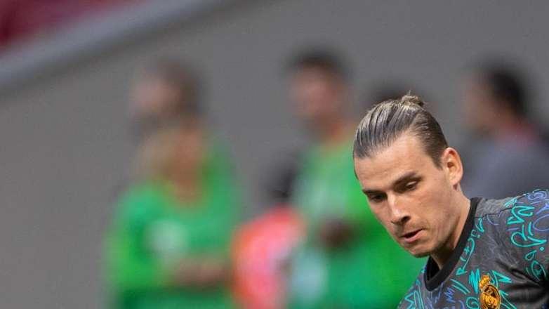 El futuro de Lunin, en el aire: podría salir del Real Madrid en verano