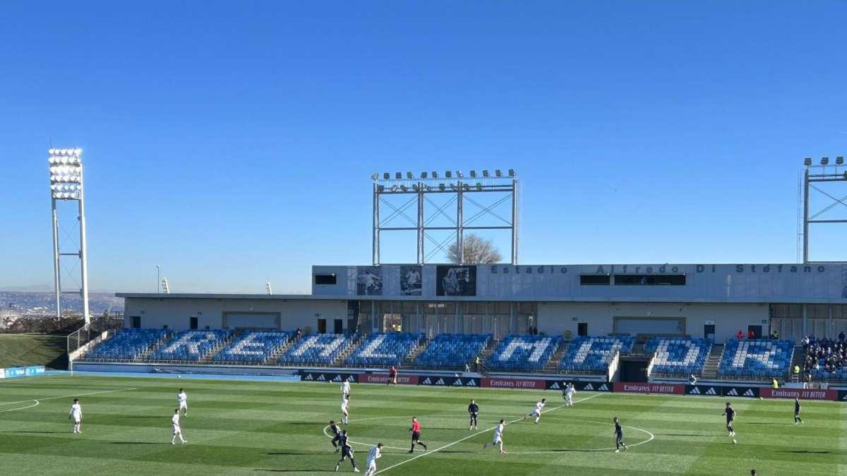 Real Madrid Castilla 2-1 Recreativo: segunda victoria seguida en casa