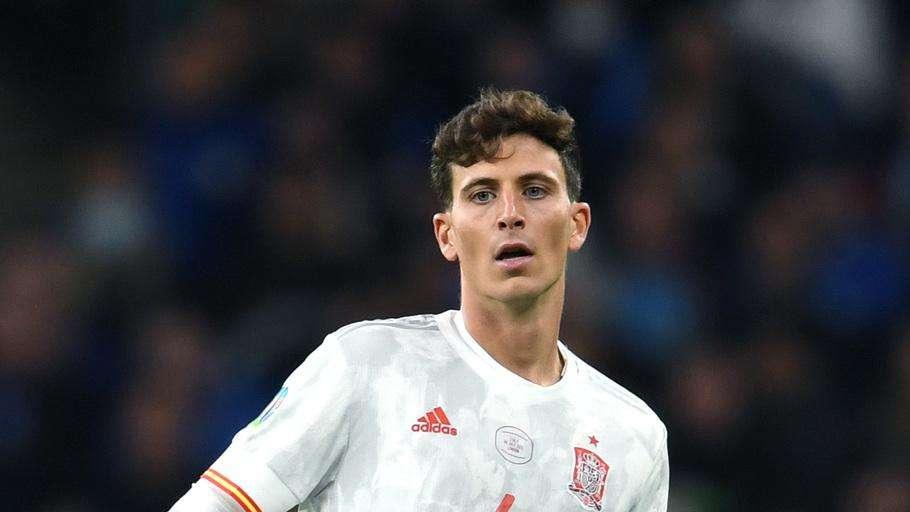 Fichajes Real Madrid | En la Premier, dispuestos a todo para convencer a Pau Torres