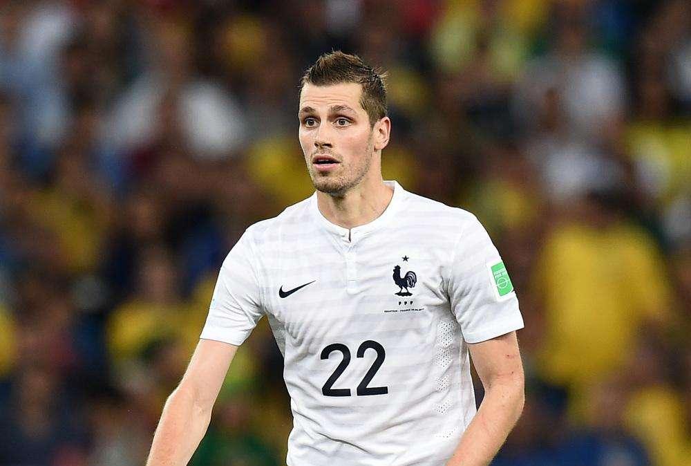 El Arsenal olvida a Khedira y comienza a negociar por Schneiderlin