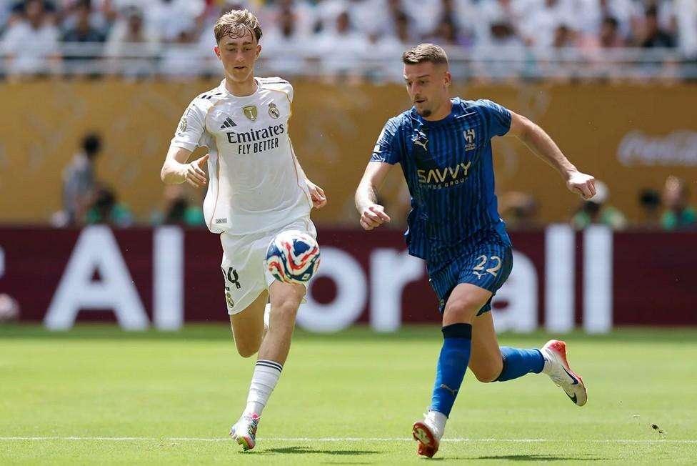 Huijsen y Trent: así fue el partido de los nuevos fichajes del Real Madrid