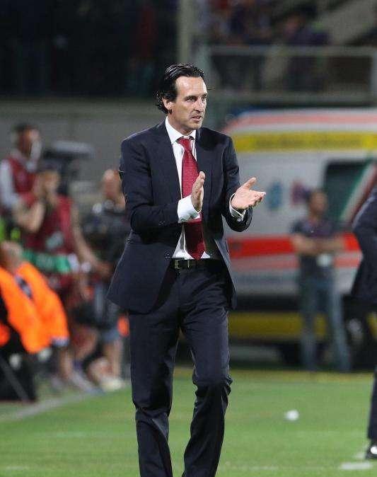 El Nápoles pregunta por Emery