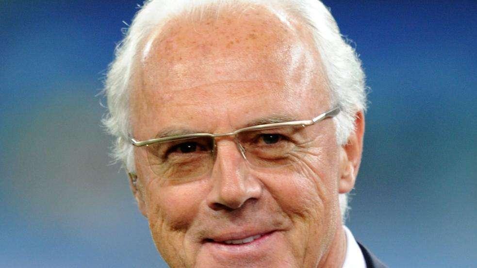 Beckenbauer: "Casi siempre son premiados los mismos: Messi o Cristiano Ronaldo"