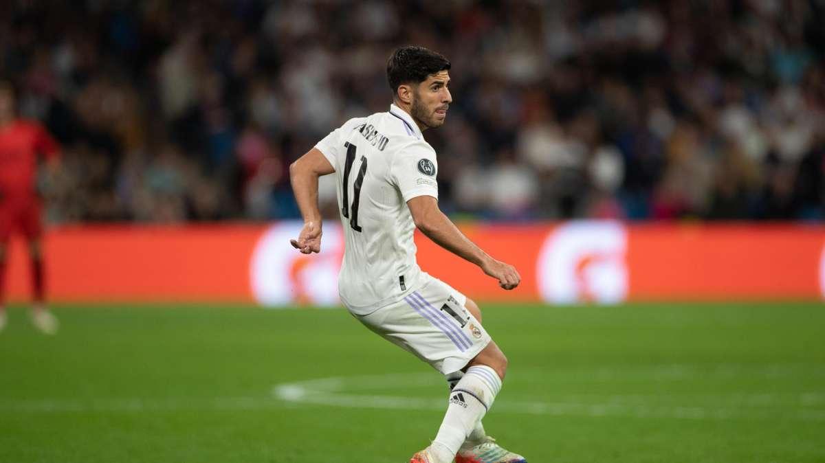 Asensio: "Me siento mucho más cómodo jugando de '9'"