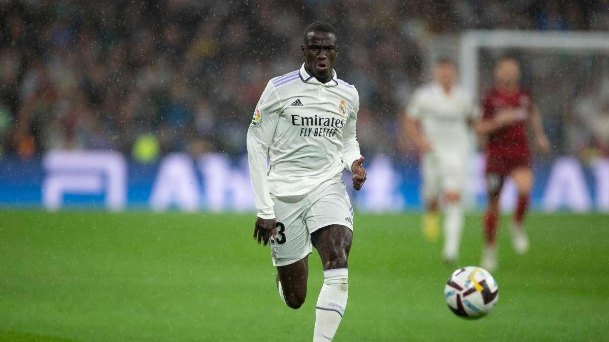 Las alternativas en las que piensa el Real Madrid para Ferland Mendy