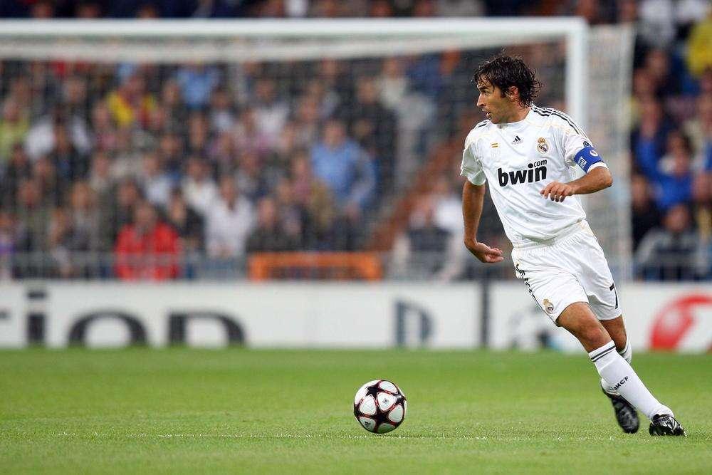 FINAL - RM Leyendas 5-4 Chelsea Legends: Raúl y Morientes, protagonistas en la victoria madridista
