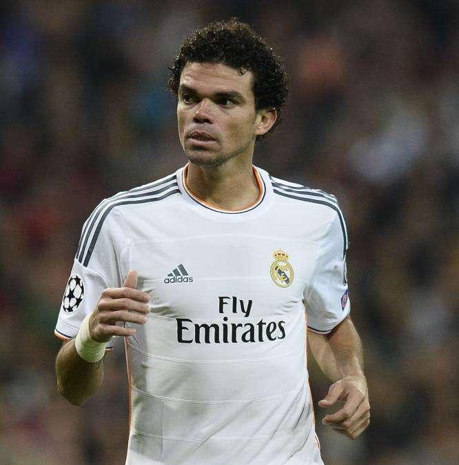 La 'rajada' de Clattenburg sobre Pepe: "Es un jugador del que no puedes fiarte"