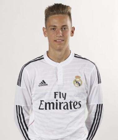 Llorente cumple con creces como central