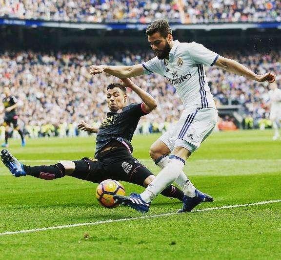 FOTO - Nacho: "Gran partido. Ahora a preparar una semana muy difícil"