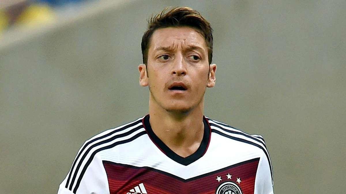 Guardiola no quiso a Özil para el Barça, pero sí para el Bayern