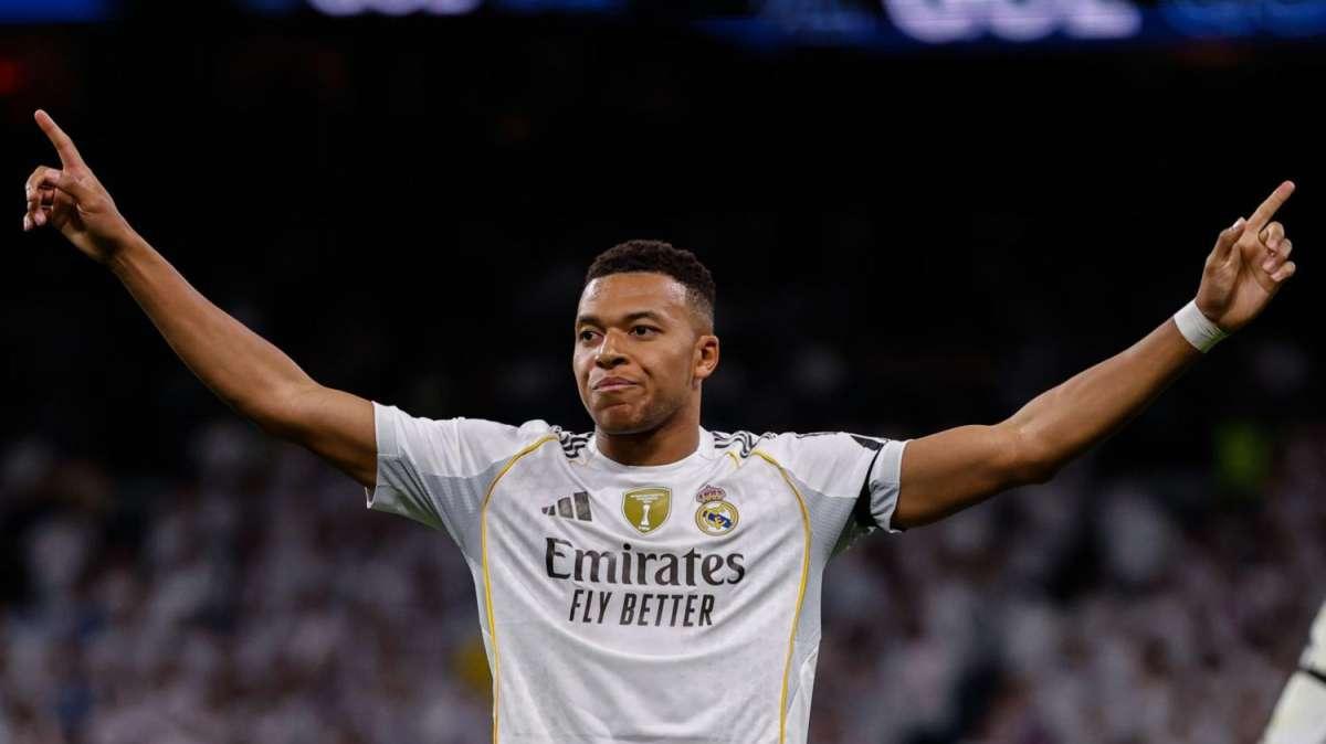 Mbappé luce su Bota de Oro y firma un nuevo doblete en el Bernabéu