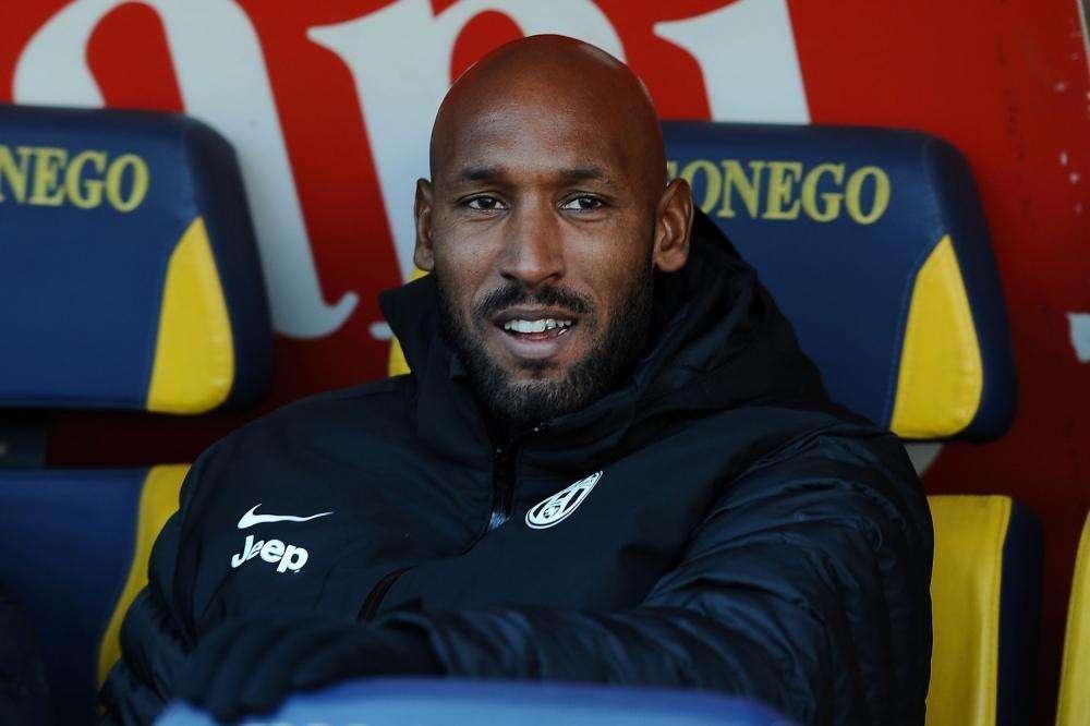"Anelka se negó a entrenar un día o dos porque decía que no celebrábamos sus goles"